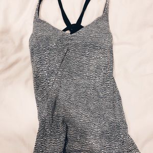 2-In-1 Tank 
Medium Support B/C Cup